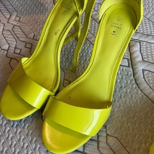Neon heels